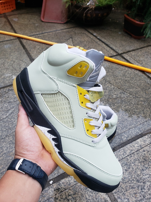 Air Jordan 5 Retro-075
