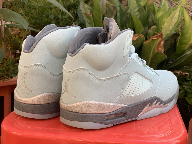 Air Jordan 5 Retro-085