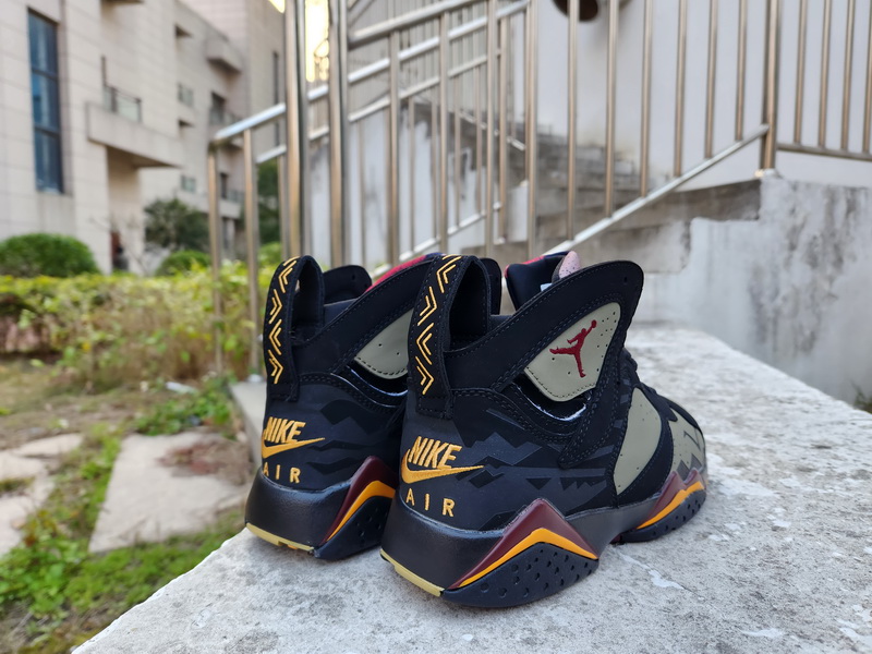 Air Jordan 7 Retro-002