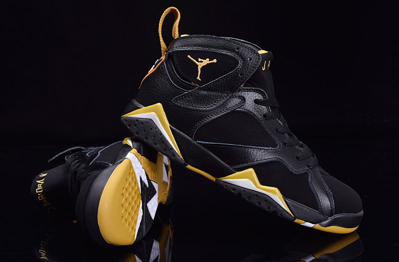 Air Jordan 7 Retro-024