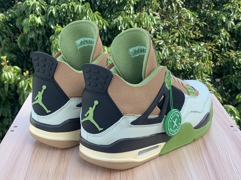 Air Jordan 4 Retro-086