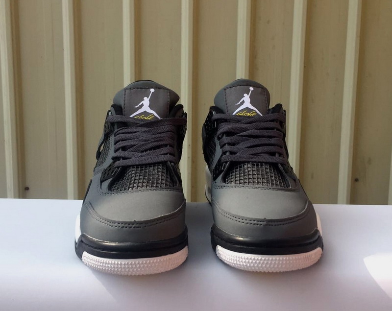 Air Jordan 4 Retro-109