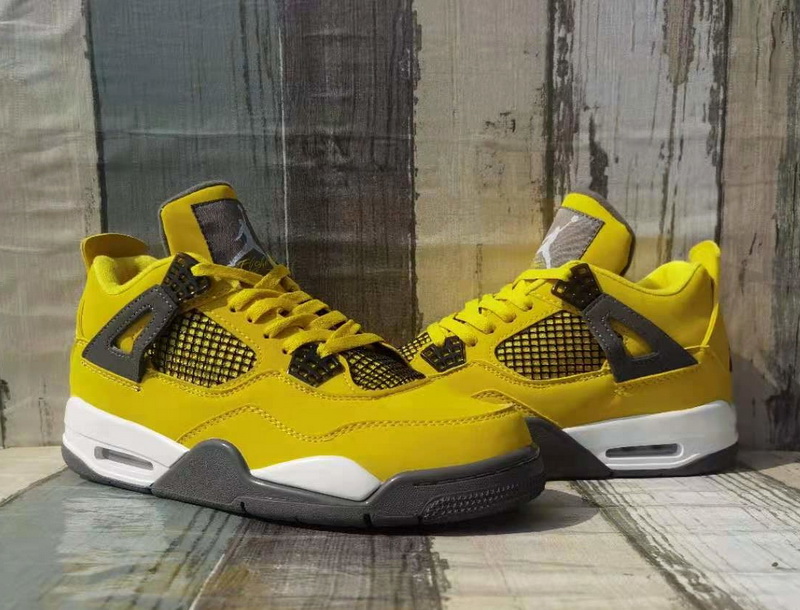 Air Jordan 4 Retro-112