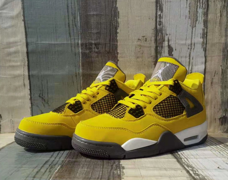 Air Jordan 4 Retro-112