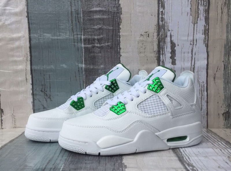 Air Jordan 4 Retro-117