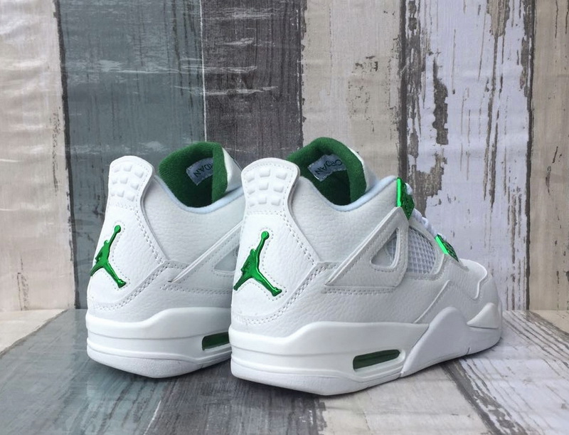 Air Jordan 4 Retro-117