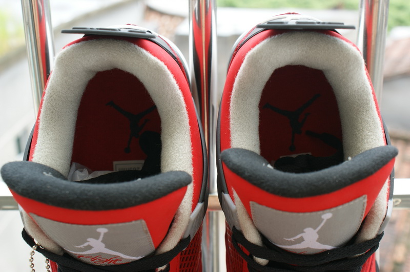 Air Jordan 4 Retro-136