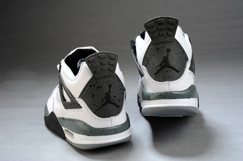 Air Jordan 4 Retro-154