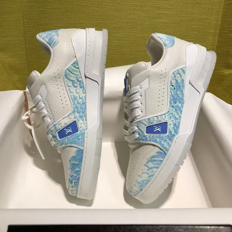 LV Shoes(AAA)-977