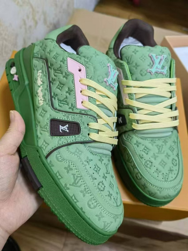 LV Shoes(AAA)-995