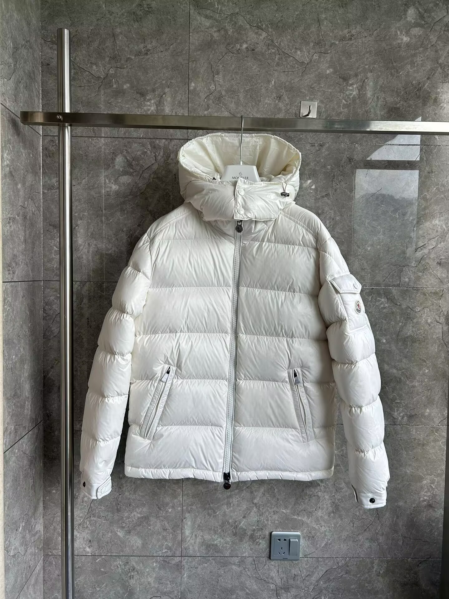 Moncler Coat-260
