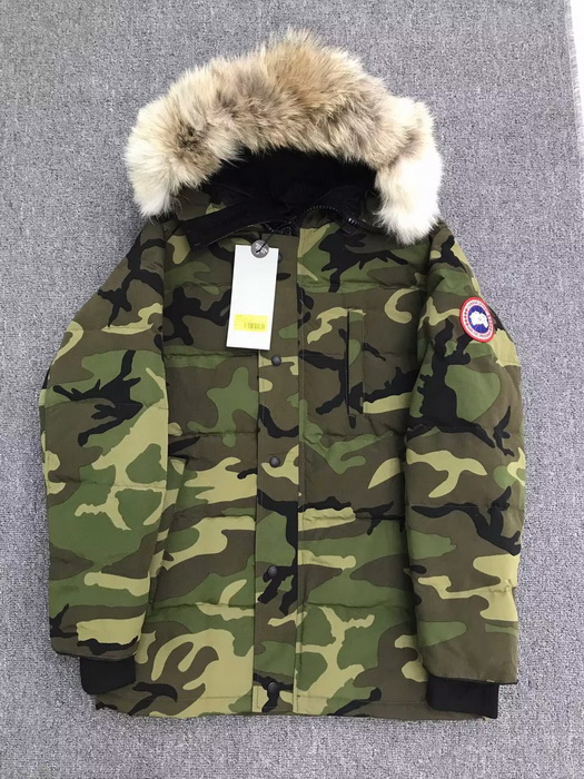 Can*a Go*e coat-380