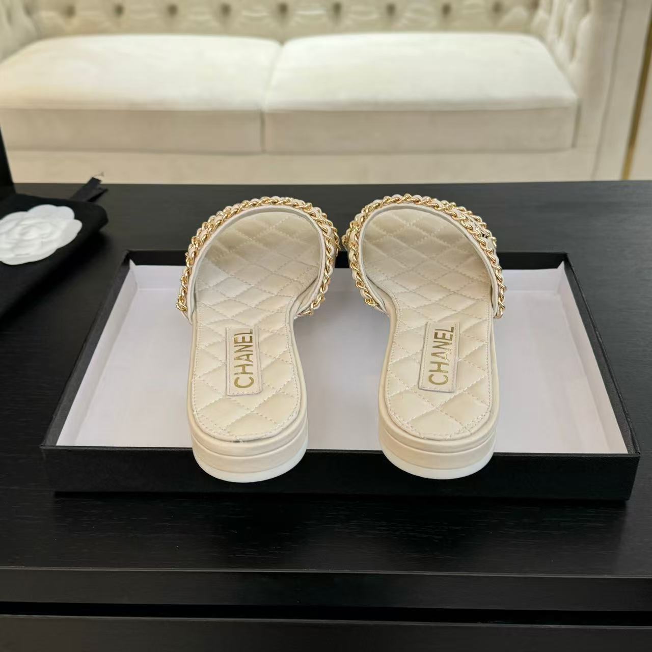 Ch*el slippers women(aaa)-020