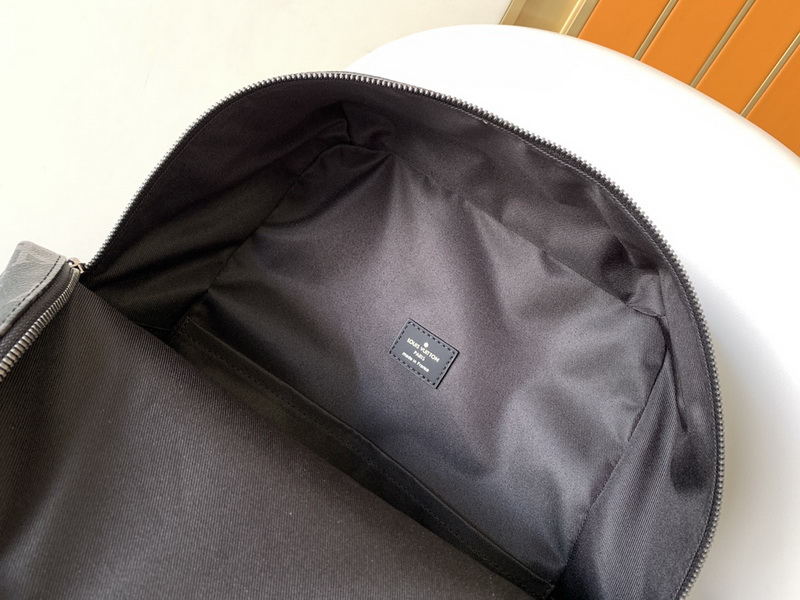 LV Backpack(AAA)-046
