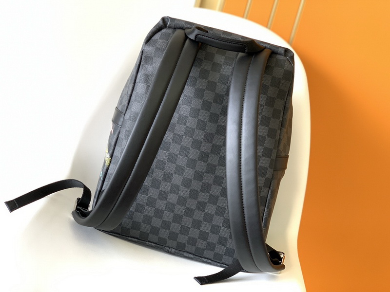 LV Backpack(AAA)-065