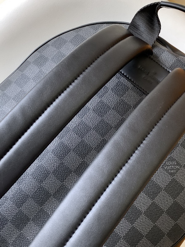 LV Backpack(AAA)-073