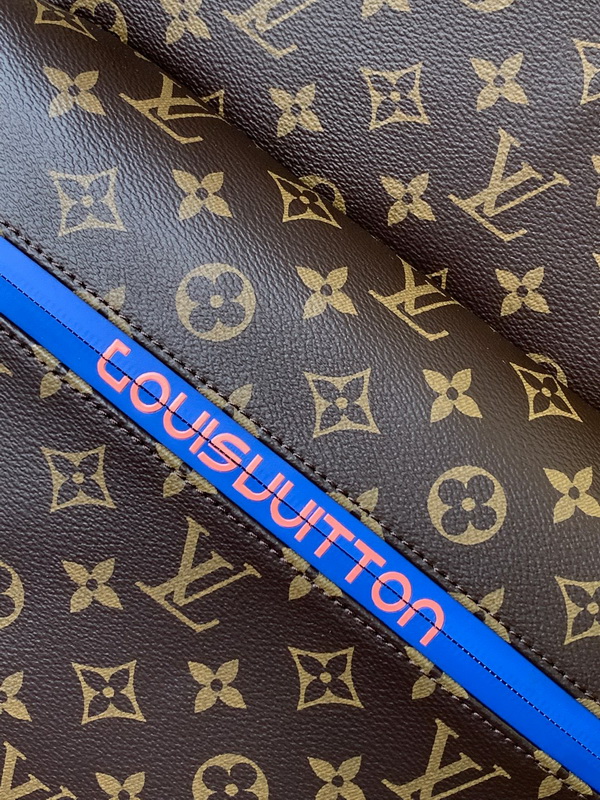 LV Backpack(AAA)-083