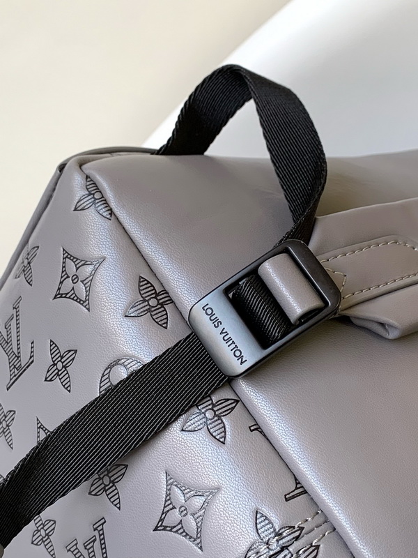 LV Backpack(AAA)-099