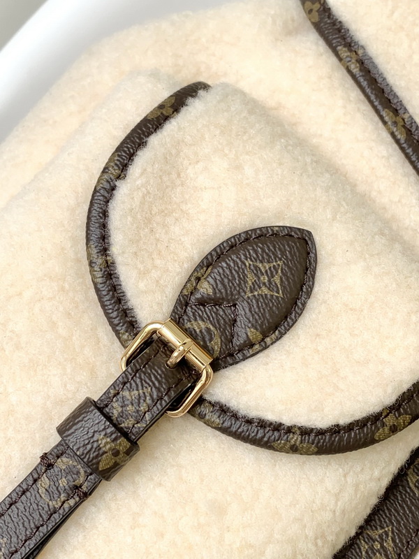LV Backpack(AAA)-131