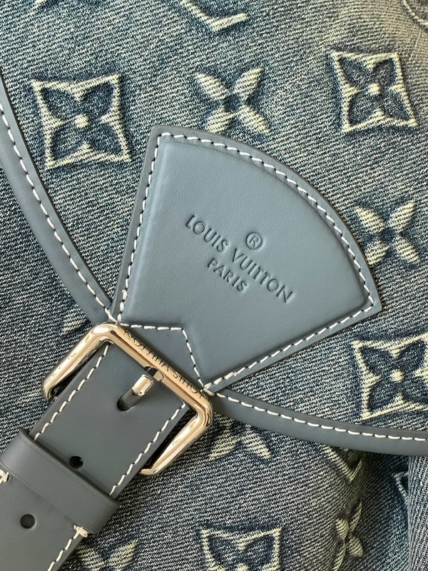 LV Backpack(AAA)-133