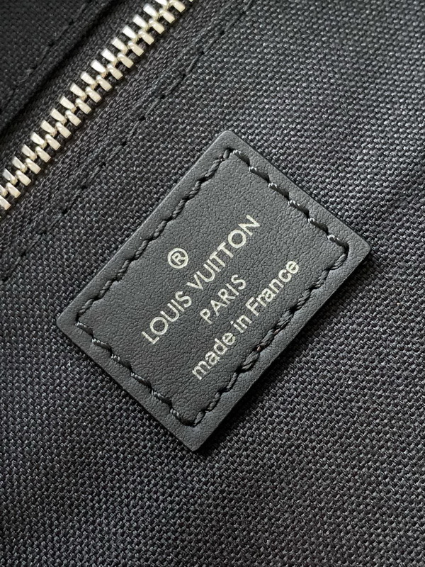 LV Handbags AAAA(Men)-166