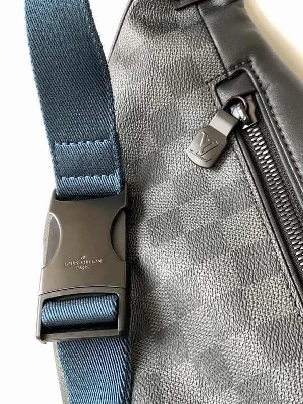 LV Handbags AAAA(Men)-171