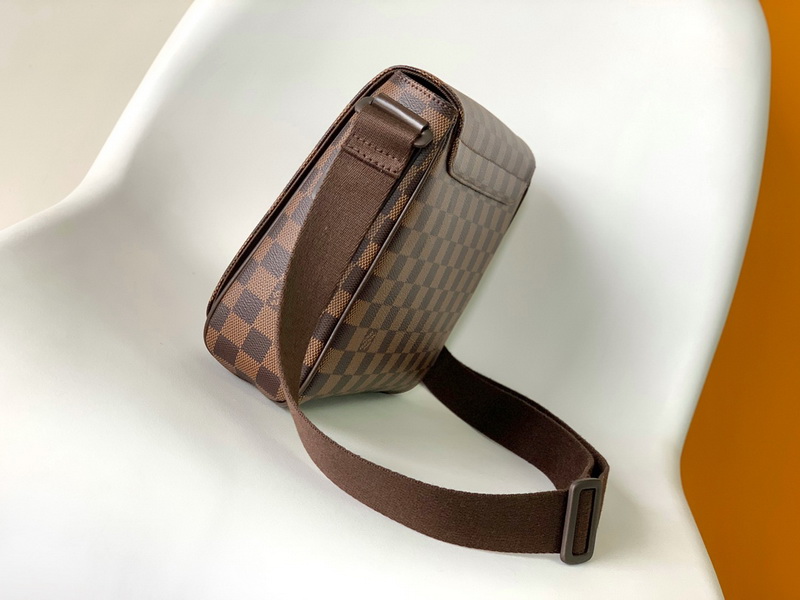 LV Handbags AAAA(Men)-179