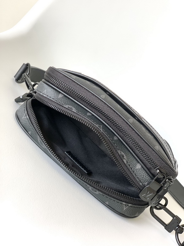 LV Handbags AAAA(Men)-185