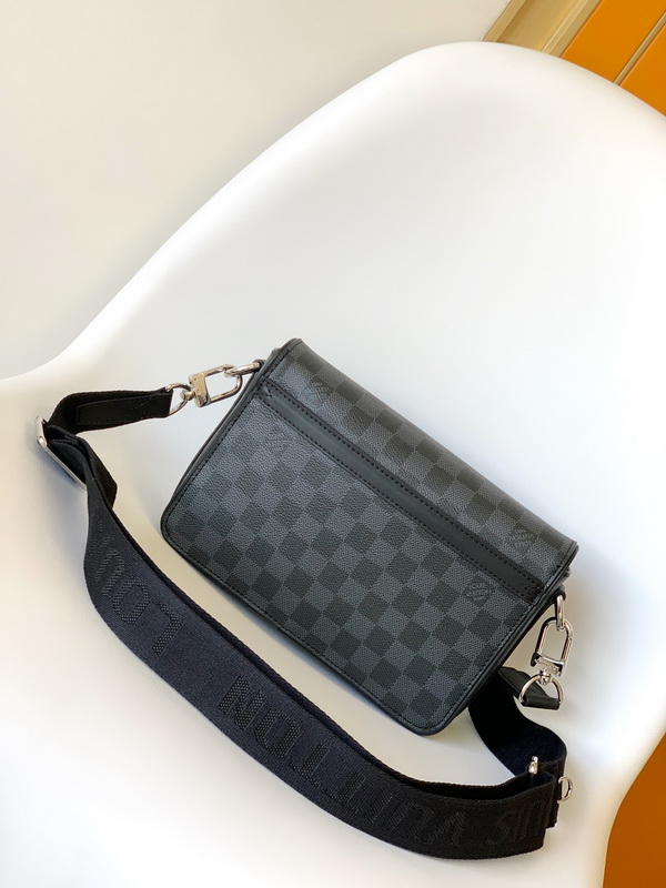 LV Handbags AAAA(Men)-189