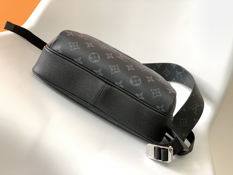 LV Handbags AAAA(Men)-190
