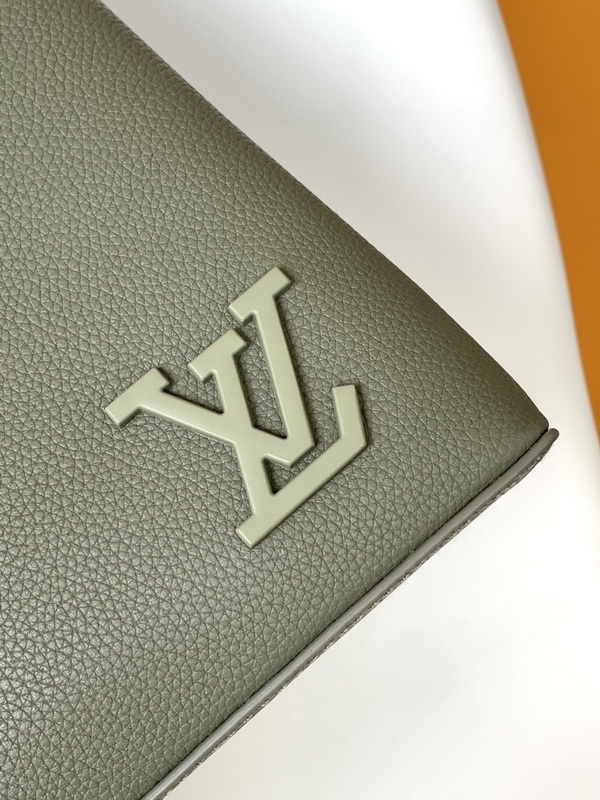 LV Handbags AAAA(Men)-192