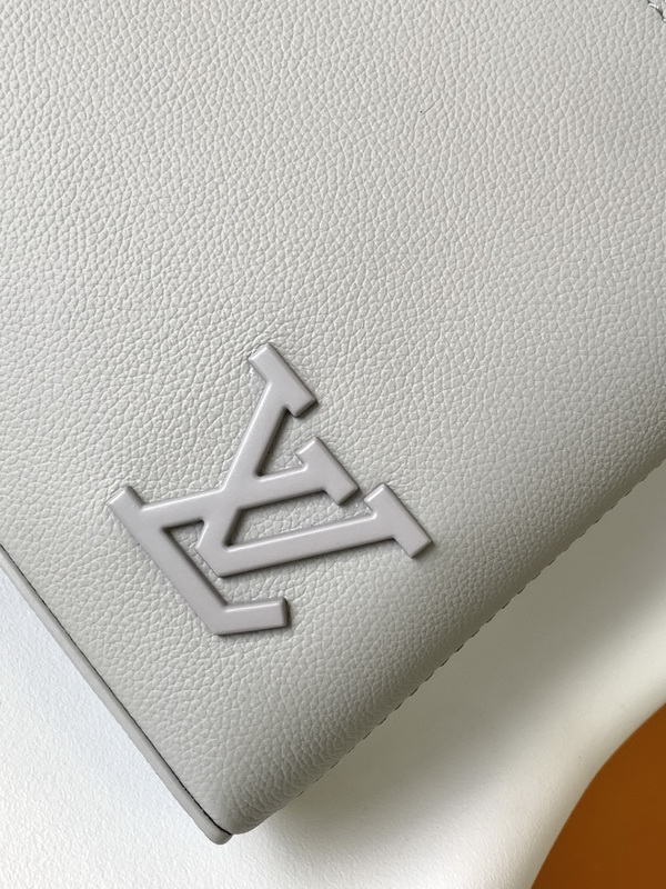 LV Handbags AAAA(Men)-193