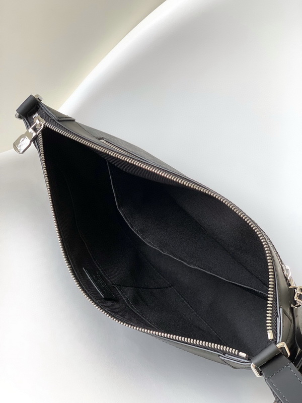 LV Handbags AAAA(Men)-194