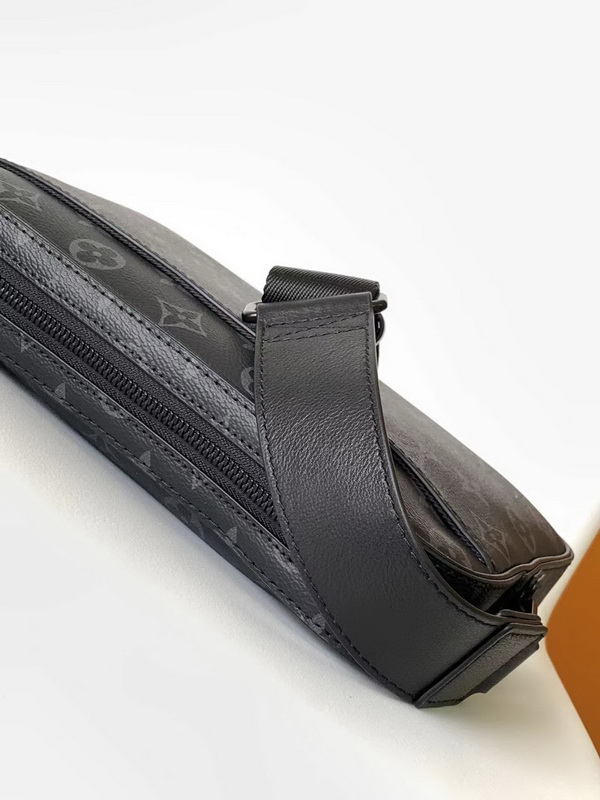 LV Handbags AAA(Men)-208