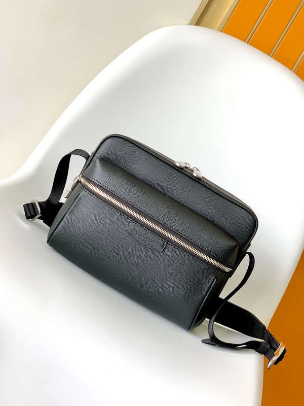 LV Handbags AAA(Men)-213