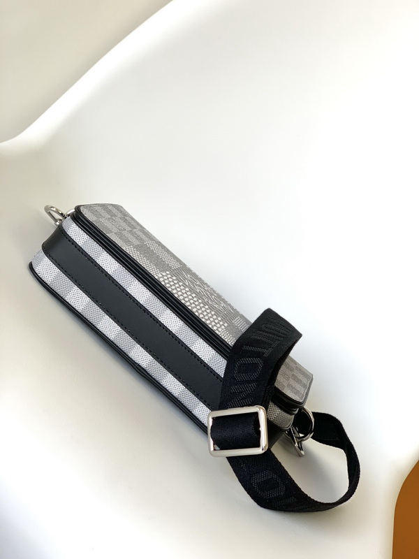 LV Handbags AAA(Men)-216