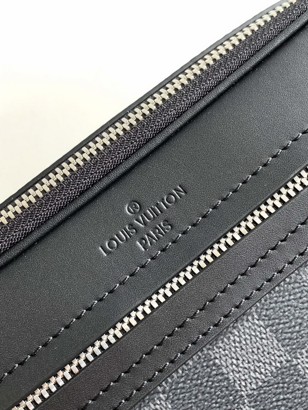 LV Handbags AAA(Men)-224