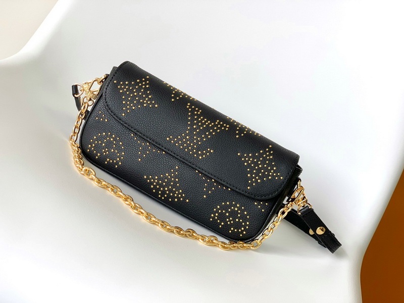 LV Handbags AAA(Women)