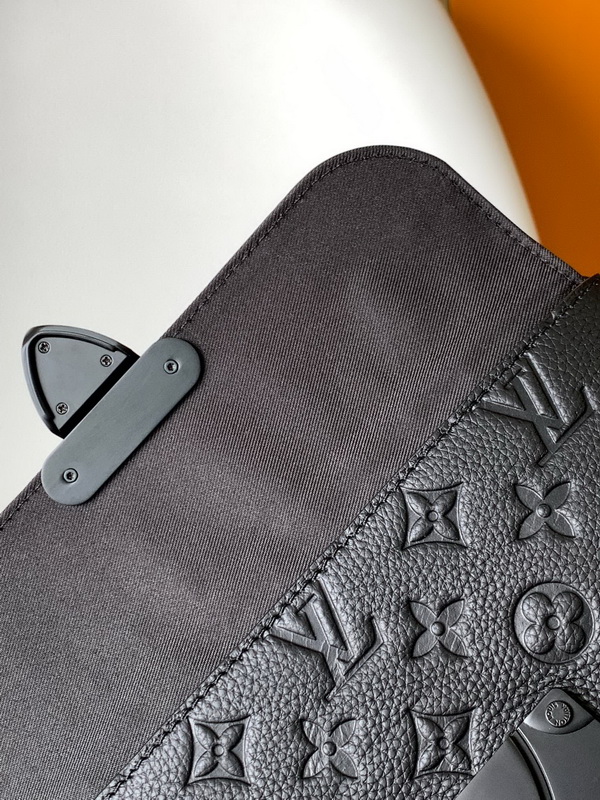 LV Handbags AAA(Men)-257