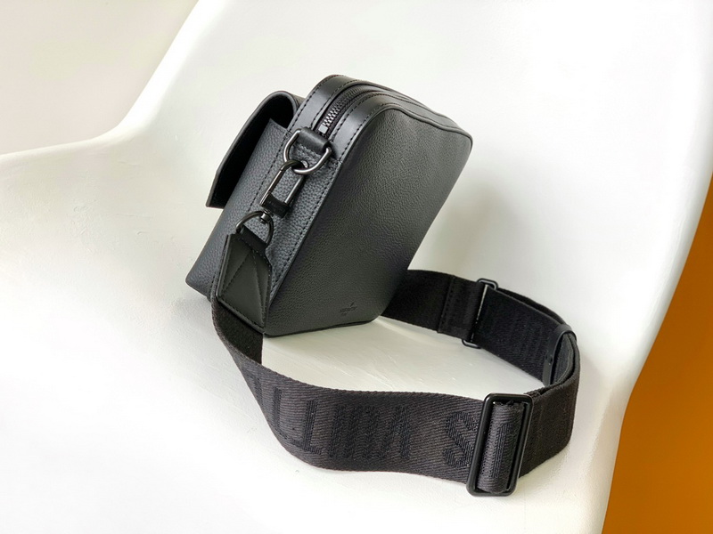 LV Handbags AAA(Men)-267