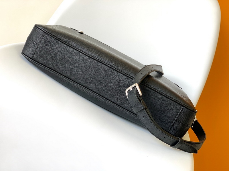 LV Handbags AAA(Men)-268
