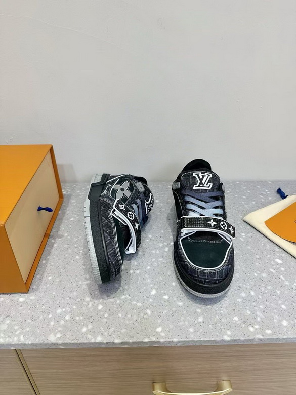 LV Shoes(AAA)-1067