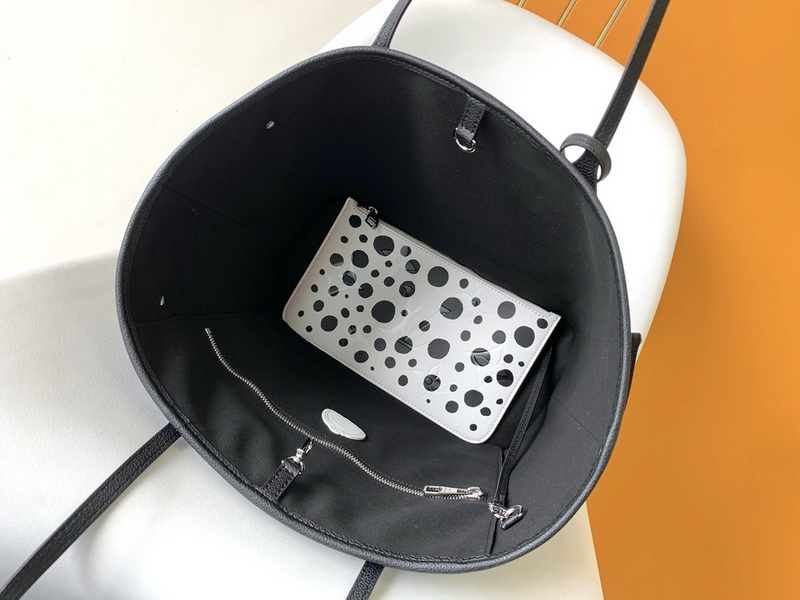 LV Handbags AAA(Women)-1017