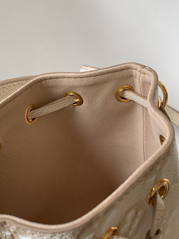 LV Handbags AAA(Women)-577