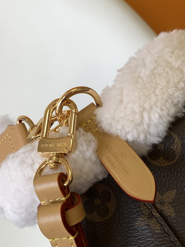 LV Handbags AAA(Women)-586