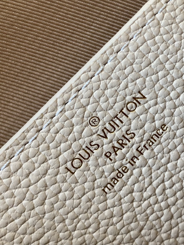 LV Handbags AAA(Women)-630