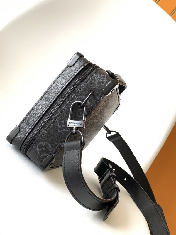 LV Handbags AAA(Women)-641