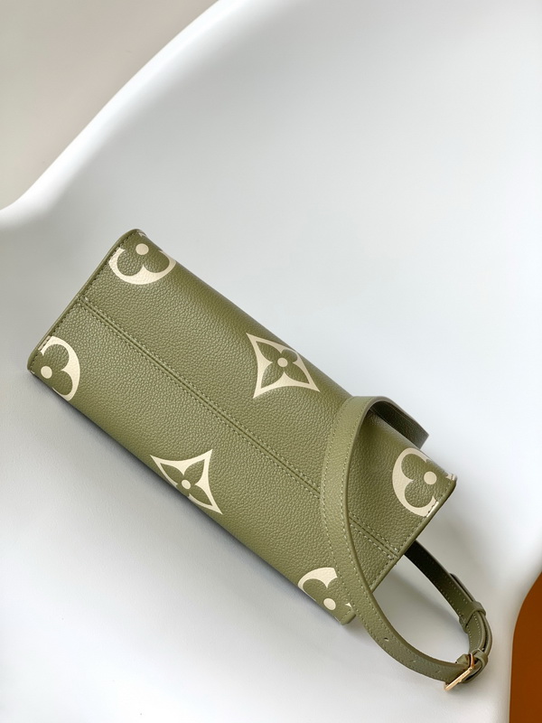 LV Handbags AAA(Women)-653