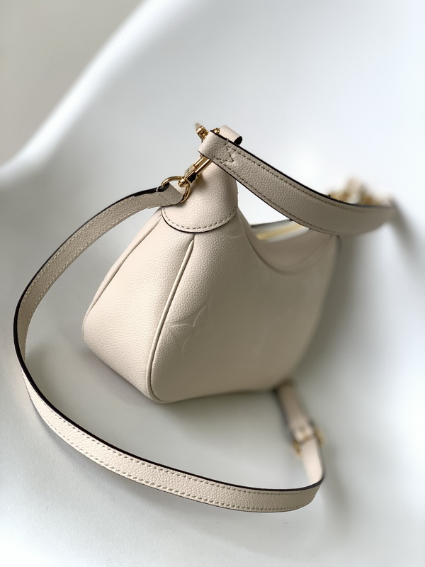LV Handbags AAA(Women)-665