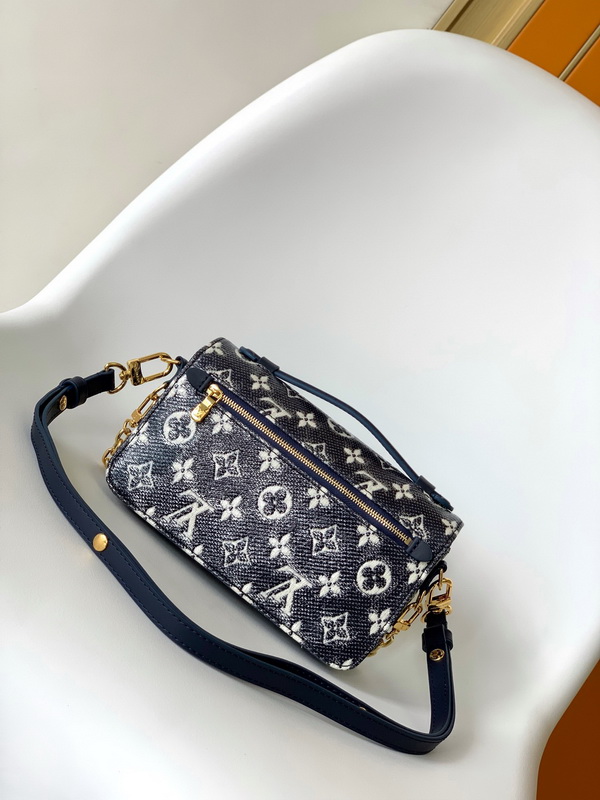 LV Handbags AAA(Women)-722